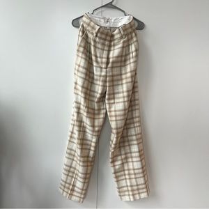 (SOLD ON FB) ARITZIA WILFRED Effortless Pant
